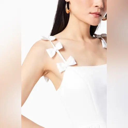 Elliatt Enchantment Dress In White XXS