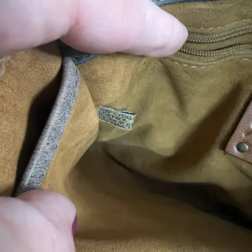 Patricia Nash 🔥 Tooled Leather Crossbody Messenger – Handcrafted Vintage