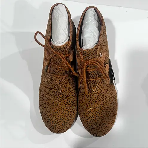 Toms  Women’s Kala Suede Wedge Bootie Leopard Print Size 8 — Chic Fall Staple 🔥