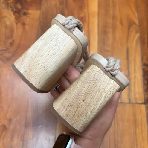 NWOT COVET Shoes Elsa Nude Heels Wood Block Heel Tie Up 8 Tan