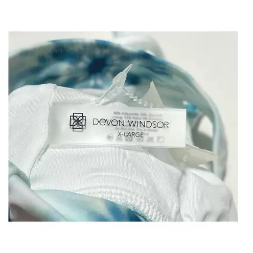 Devon Windsor Iryna One Shoulder Bathing Suit Bikini Swim Top Blue White XL White