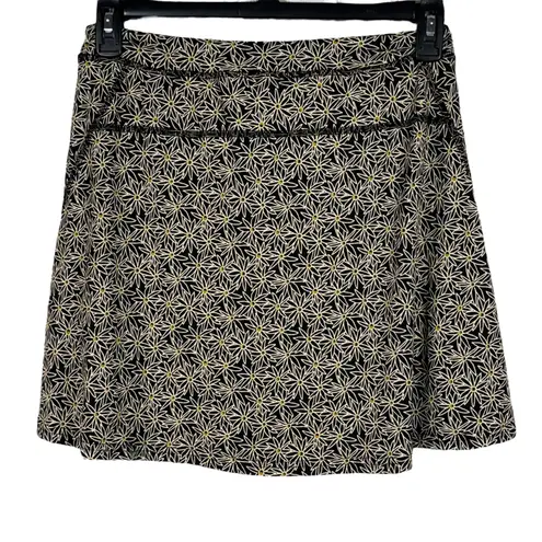 Toad & Co Medium Seleena Skort Daisy Floral Stretch Attached Shorts Drawstring Black