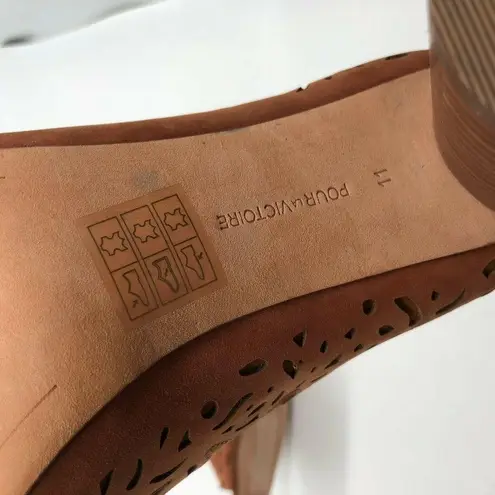 Pour La Victoire Womens Sandals Mules Slip On Open