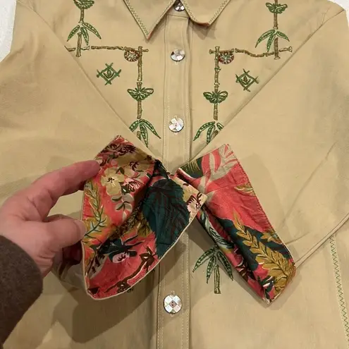 Madame Butterfly Beaded Blazer Jacket by Faith Size Large Tan