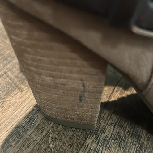 Carlos Santana  Hollie Taupe Suede Chunky 3.75" Heel Strappy Ankle Boots sz 6‎