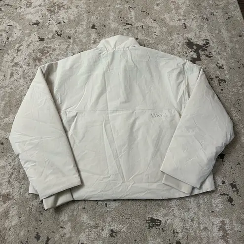 Vuori Sky Puffer Jacket Size Large NWT in Milkweed