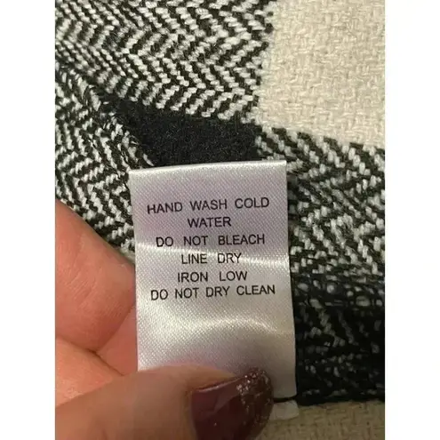 West Loop Favlux Women's Sleeveless Buffalo Check Vest Black And White Size Small soft