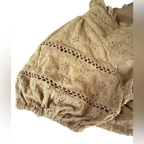 Downeast Golden-Brown Eyelet Blouse Top. Elastic Sleeves. Size Small. Autumn