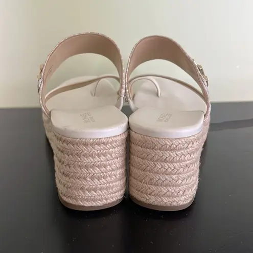 Michael Michael Kors Women's Jilly Mid Wedge Logo Wedge Thong Sandals Tan Size 10