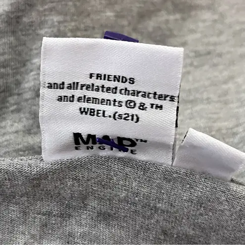 Friends Christmas Stockings Boxy Crop Tee Crewneck Gray L Size L