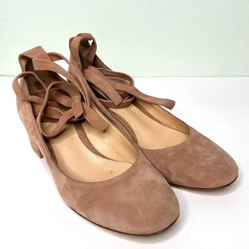 Gianvito Rossi  Suede Low Heel Pumps with Wrap Straps Mauve / Taupe Size 36.5 6