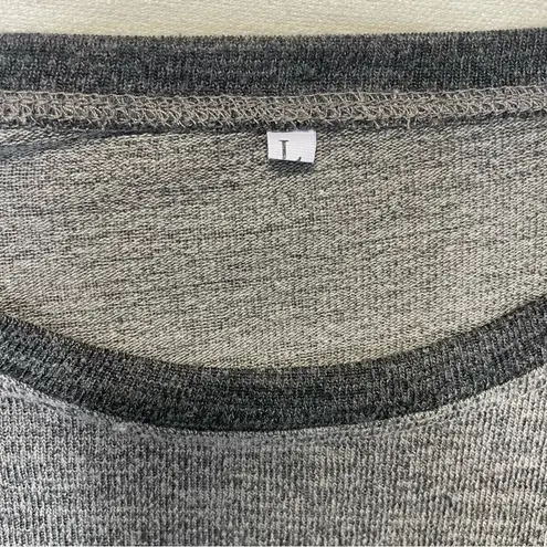 Gray Ringer Knit Sweater Women’s Size Large