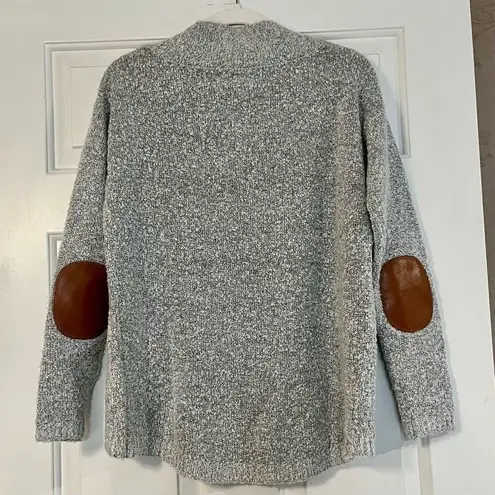 Absolutely Creative Worldwide Gray Sweater Brown Elbow Patch Buckle Small Gray