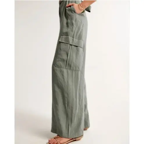 Abercrombie and Fitch Olive Green Draped Utility Jumpsuit Size XLP thumbnail 5
