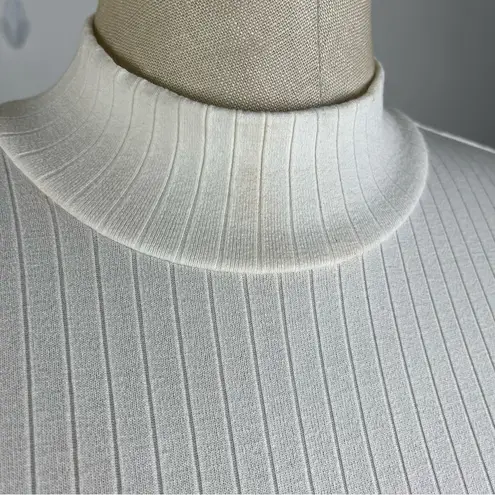 Privacy Please Perks Crop Top in Ivory