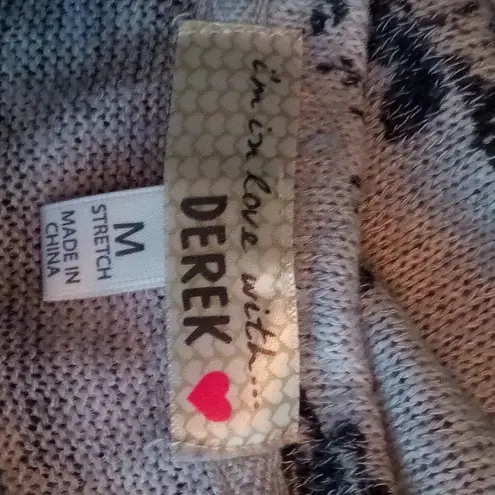 Derek Heart  M V-Neck Black Gray Stripes Floral Top