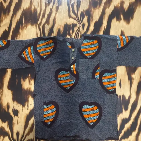Handmade African Ankara Shirt β Heart Print β Unisex β Size L/XL ( approx.) Black Size L