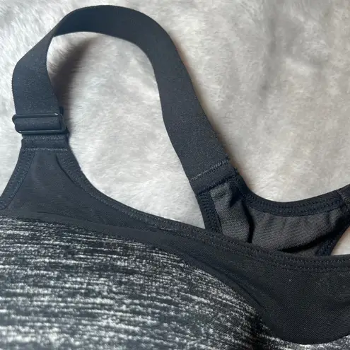 Victoria Sport Incredible Lightweight Max Bra 38DDD/F85 Gray Black Activewear