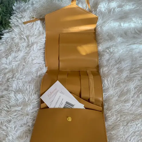 Glass Ladder Co Yellow Leather Crossbody Bag Tech Organizer NWT but FLAWED