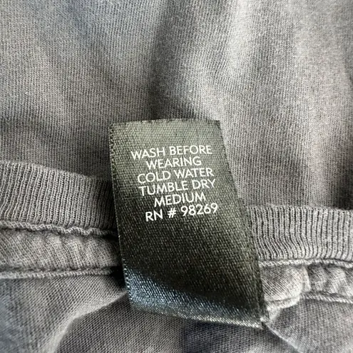 Alternative P.J. Clarke’s Short Sleeve Raw Hem Shirt Size M