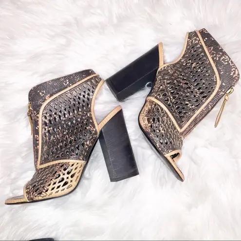 Proenza Schouler Zip Front Laser Cut Leather Booties Size 8.5