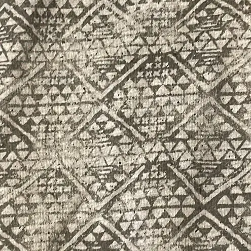 Adam Levine Lightweight Sweatshirt Long-sleeve Top Knit Banded Athlesuire Geo