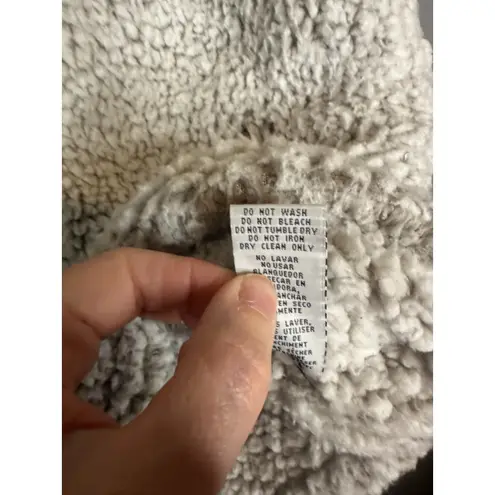 Thread & Supply White Sherpa Zip Vest Women’s Size Large Cozy Outerwear
