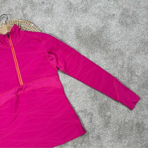 Title Nine  Swift Half Zip Shirt Top Longsleeve Waves Texture in Hot Pink Size S