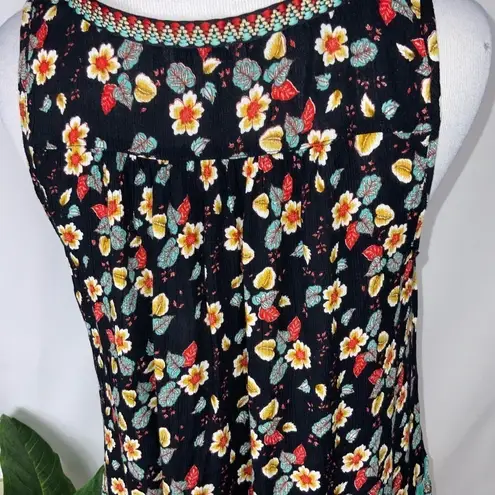 Patrons of Peace 🌸3/$15🌸 Floral Multicolored Embroidered Neckline Tank Top S