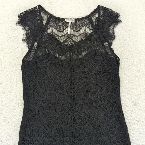 Intimately Free People Peek