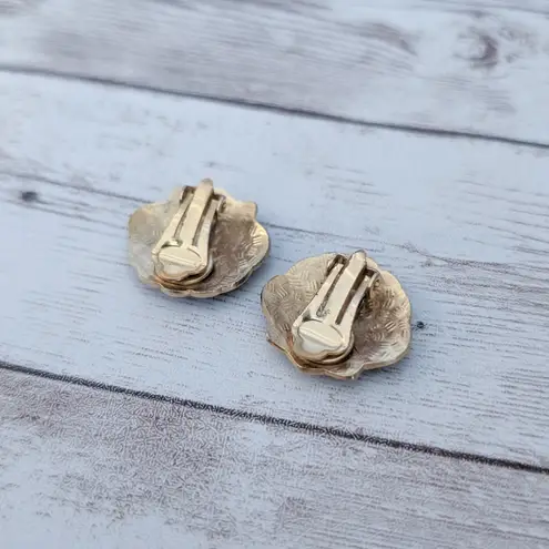 Vintage Clip On Earrings Blue Shell Beach Theme