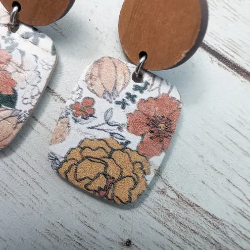 Vintage Stud Earrings For Pierced Ears Flower Design