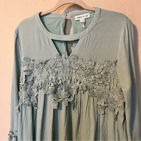Tassels N Lace Minty Green Lace Detailed Long Sleeve Dress