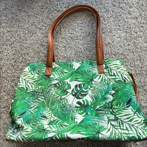 Canvas & faux leather EUC tote with tropical design and 3 large compartments Green