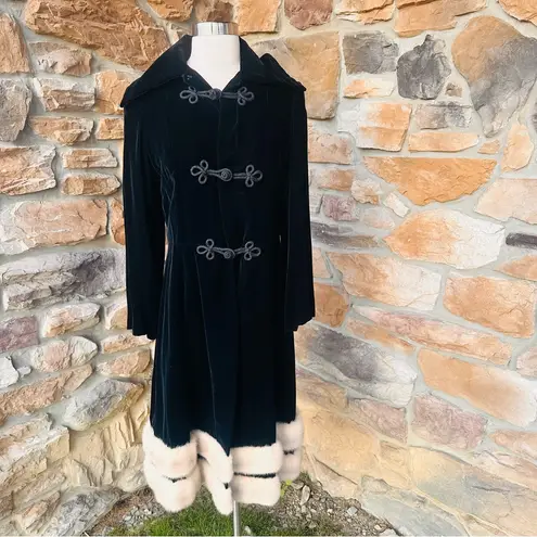 Vintage Black Velvet Coat with Mink Fur Trim