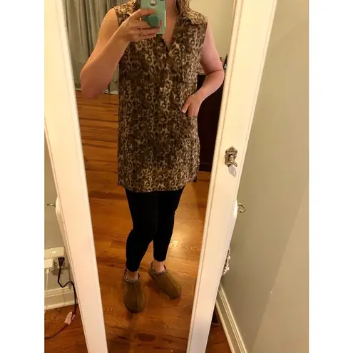 VICTOR ALFARO Brown Animal Print Sleeveless Front Hidden Button Placket Top L Size L