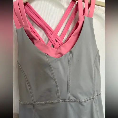 Lululemon  Sky Grey & Pink Built in Sports Bra running tank top size 4.