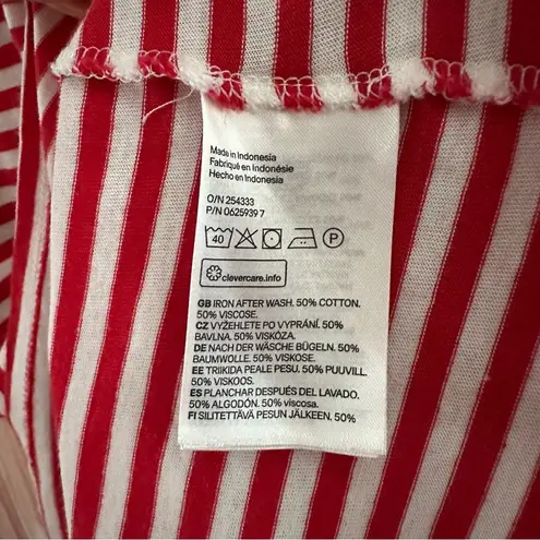 H&M Divided  Red Striped Crewneck T Shirt