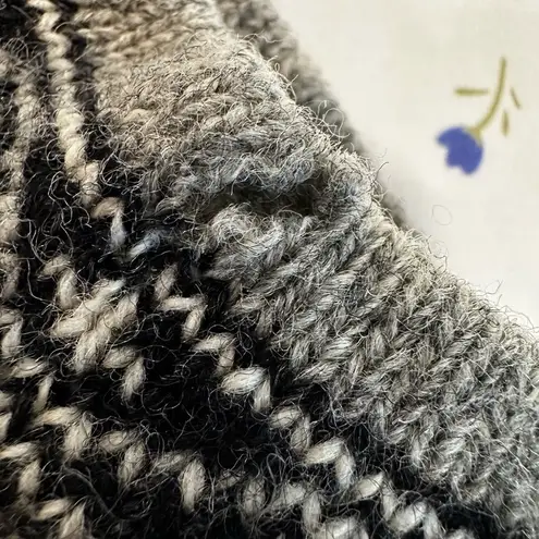 Vintage Woman’s Sz: M Cambridge Dry Good Open Wool Cardigan Fair Isle Gray Size M