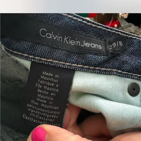 Calvin Klein Jeans Calvin Klein Slim Fit Jeans Destructed Denim Mid Rise Dark Wash Women's S 29/8