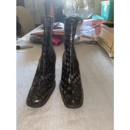 Charles David Women's Black Leather Boots Size 6