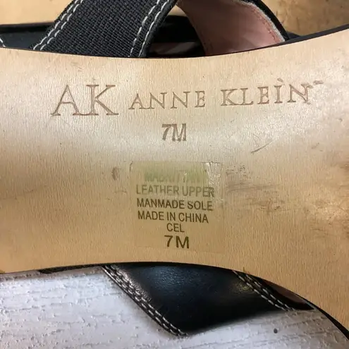 Anne Klein 7 AK  women’s black heels S15