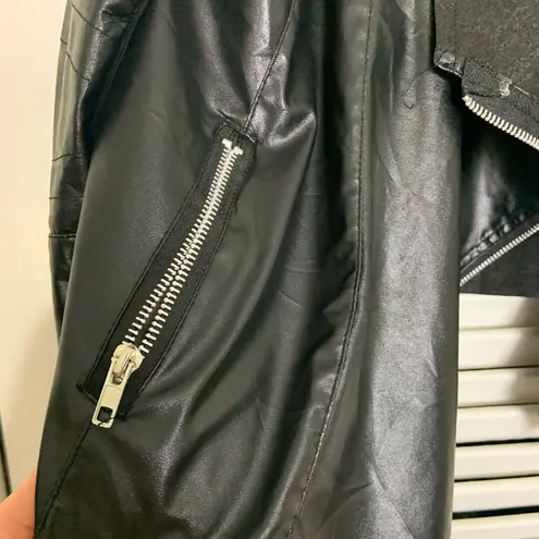 2X pLeather crop zip up long sleeve blouse