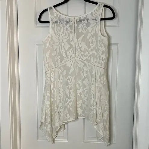 Sundance White Leaf Swirl Floral Print Lace V Neck Tank Top