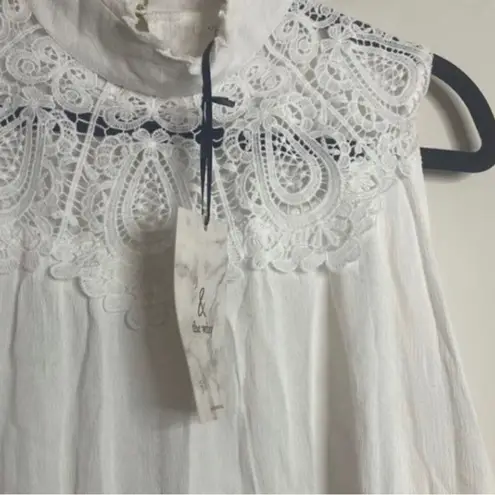 NWT And the why White Gauze Lace Bib Tank Top Blouse Babydoll Neutral Basics Size M