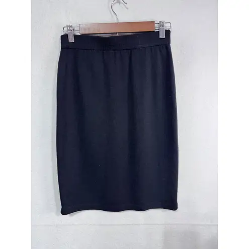 St. John Basic Santana Straight Black Knit Knee Pencil Skirt Size 4 Made in USA