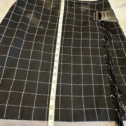 David N Wool Blend Black Windowpane Wrap Skirt Faux Leather Fringe Detail. 10.