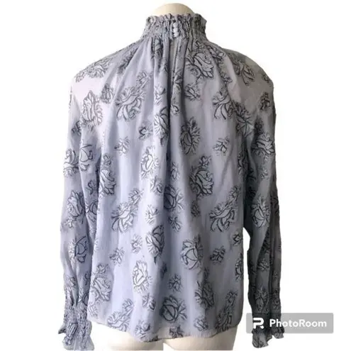 Rebecca Taylor ✨ Smocked Neck Silk Rose Print Sz. 10 Blouse Light Blue Metallic✨