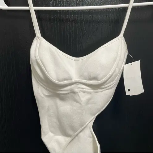 New! MUGLER Women’s Asymmetric
Cutout Bodysuit in Ivory Size XS $760