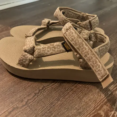 Teva s Sandals